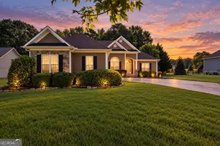 1004 Maddox Ct, Griffin, GA 30224 - Photo 1