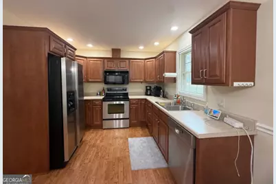 70 Golden Oaks Drive, Hartwell, GA 30643 - Photo 3