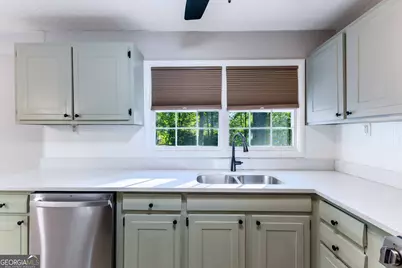 250 Forrest Avenue, Fayetteville, GA 30214 - Photo 15