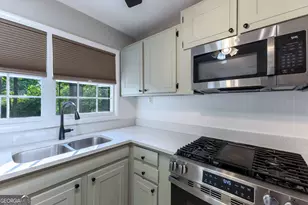 250 Forrest Ave, Fayetteville, GA 30214 - Photo 13