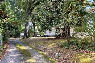 53 Ninth St, Carlton, GA 30627 - Photo 15