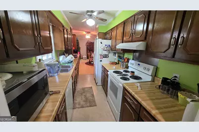 932 W Tanglewood Drive, Dublin, GA 31021 - Photo 17