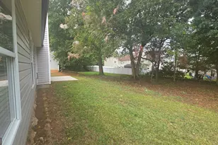 208 Nadia Ct, Locust Grove, GA 30248 - Photo 9