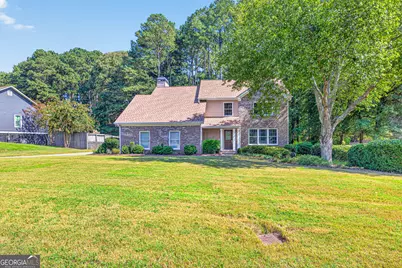 2388 Radbury Lane, Snellville, GA 30078 - Photo 3