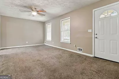9169 Lakeview Drive SW, Covington, GA 30014 - Photo 5