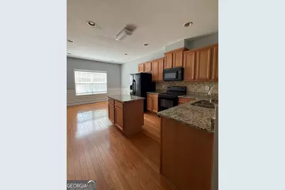 2279 Spin Drift Way, Lawrenceville, GA 30043 - Photo 9