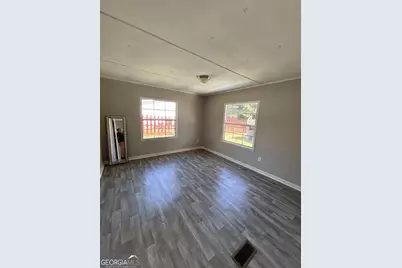 5019 Dickshill Parkway, Mount Airy, GA 30563 - Photo 5