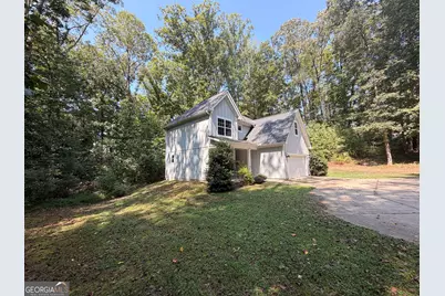 8515 Lynn Drive, Gainesville, GA 30506 - Photo 5
