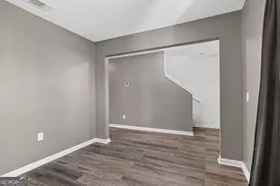 215 Barbour Ln, Hinesville, GA 31313 - Photo 9