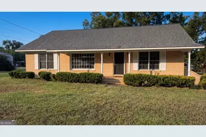 2401 W Elm Street, Wrightsville, GA 31096 - Photo 1