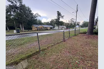 2401 W Elm Street, Wrightsville, GA 31096 - Photo 35