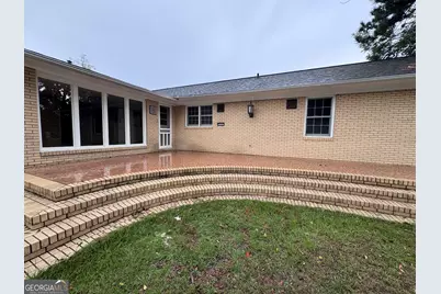 2401 W Elm Street, Wrightsville, GA 31096 - Photo 3
