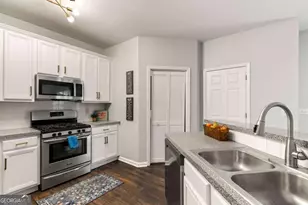 3520 Kensington Parc Cir, Avondale Estates, GA 30002 - Photo 11