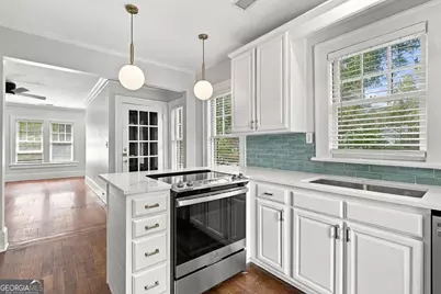 1098 Los Angeles Avenue #UPPER, Atlanta, GA 30306 - Photo 3