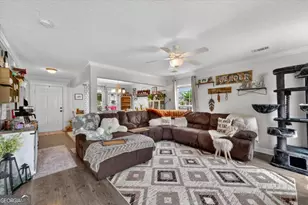 724 Waterlily Ct, Hinesville, GA 31313 - Photo 13
