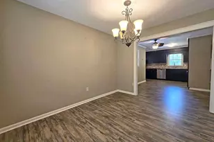 3860 Camellia Dr, Valdosta, GA 31605 - Photo 7