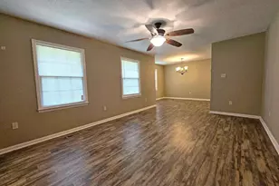 3860 Camellia Dr, Valdosta, GA 31605 - Photo 5