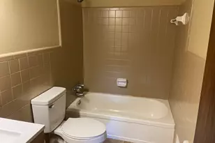 1710 Hallmark Dr, Griffin, GA 30223 - Photo 11