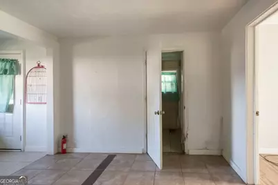 325 Glass Street, Waycross, GA 31503 - Photo 17