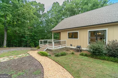 5240 Highway 17, Clarkesville, GA 30523 - Photo 13