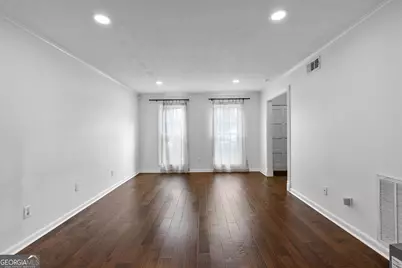 6 Valley Forge Place NW, Atlanta, GA 30318 - Photo 15