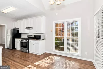 4904 Ascot Bluff NW, Acworth, GA 30102 - Photo 5
