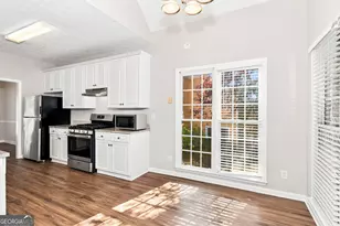 4904 Ascot Bluff NW, Acworth, GA 30102 - Photo 5