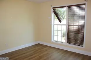 205 Gayla Ct, Warner Robins, GA 31088 - Photo 9