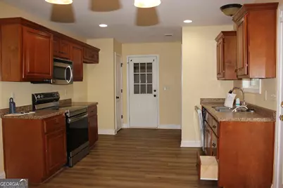 205 Gayla Court, Warner Robins, GA 31088 - Photo 3