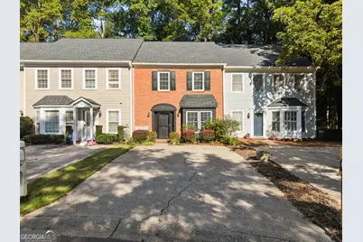 597 Saint James Walk SE, Marietta, GA 30067 - Photo 7
