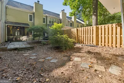 597 Saint James Walk SE, Marietta, GA 30067 - Photo 33