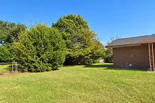 108 Lancelot Ct, Warner Robins, GA 31093 - Photo 3