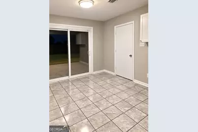 108 Lancelot Court, Warner Robins, GA 31093 - Photo 5