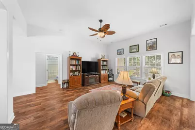 101 Bridgewater Way, Statesboro, GA 30458 - Photo 9