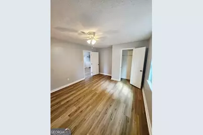 225 W Tinsley Street, Griffin, GA 30223 - Photo 15