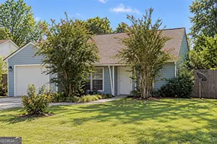 200 Dunmurry Pl, Warner Robins, GA 31093 - Photo 1