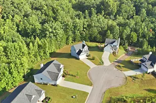 617 Huntington Ln, Cornelia, GA 30531 - Photo 11