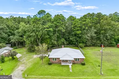 103 W Magnolia Avenue, Kingsland, GA 31548 - Photo 3