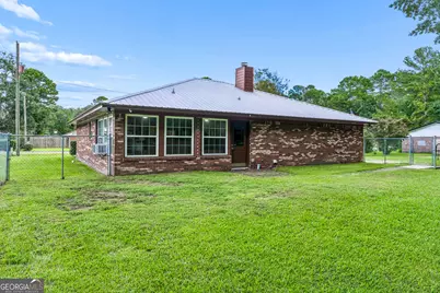 103 W Magnolia Avenue, Kingsland, GA 31548 - Photo 9