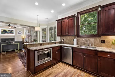 2337 Preston Park Court, Decatur, GA 30032 - Photo 13