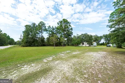 569 Shady Oaks Circle, Hoboken, GA 31542 - Photo 11