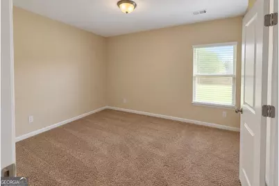 4160 Lindbergh Way, Rex, GA 30273 - Photo 7
