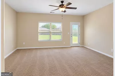 4160 Lindbergh Way, Rex, GA 30273 - Photo 11