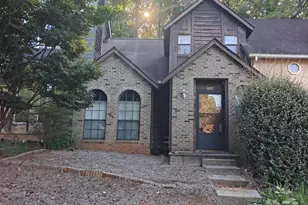 887 Brandy Oaks Ln, Stone Mountain, GA 30088 - Photo 1