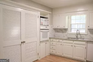 1680 Huntington Dr, Marietta, GA 30066 - Photo 9