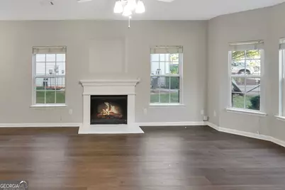 373 Brookview Drive, Riverdale, GA 30274 - Photo 3