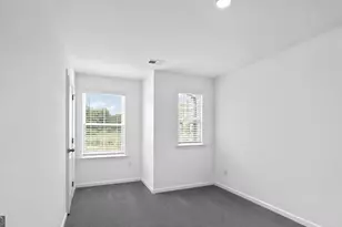 887 Rainwater Trace, Lawrenceville, GA 30044 - Photo 9