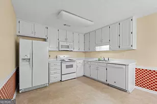 270 Autumn Glen Cir, Fayetteville, GA 30215 - Photo 15
