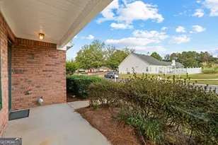270 Autumn Glen Cir, Fayetteville, GA 30215 - Photo 5
