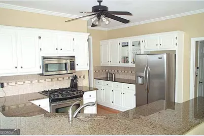 10635 Cauley Creek Drive, Johns Creek, GA 30097 - Photo 5